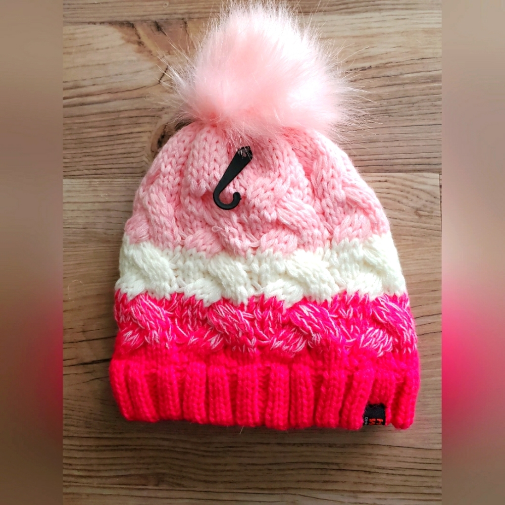 💖💕NWOT Heat Wave Winter Hat💕💖